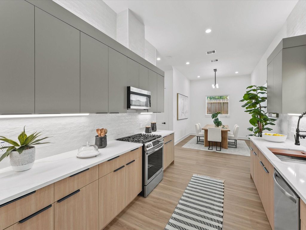 2592 W Tidwell Rd, Houston, TX 77091 MLS# 16184697 Trulia