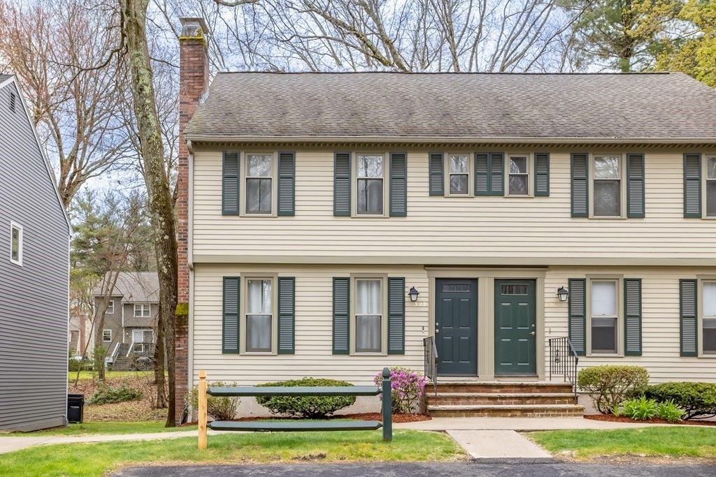 322 Wellman Ave #150, North Chelmsford, MA 01863