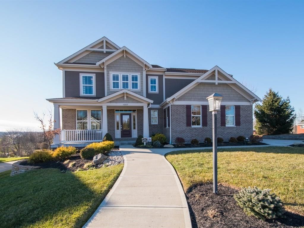 10327 Meadow Glen Dr, Independence, KY 4 Bed, 3 Bath SingleFamily