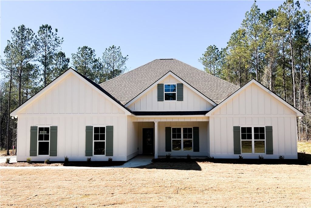 1272 Lee Road 187, Opelika, AL 36804