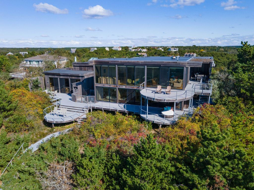 6 Payomet Ln, Truro, MA 02666