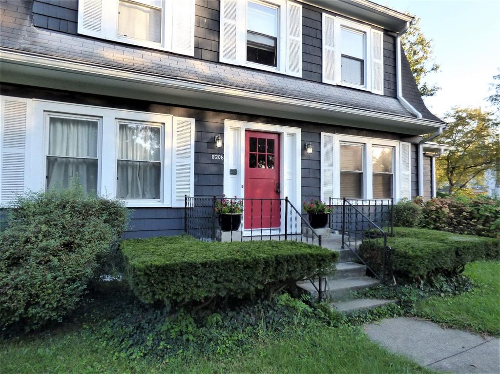 8206 Woodbine Ave, Cincinnati, OH 45216