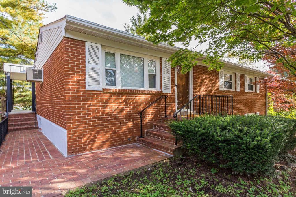 14100 Essex Dr, Woodbridge, VA 22191 Trulia