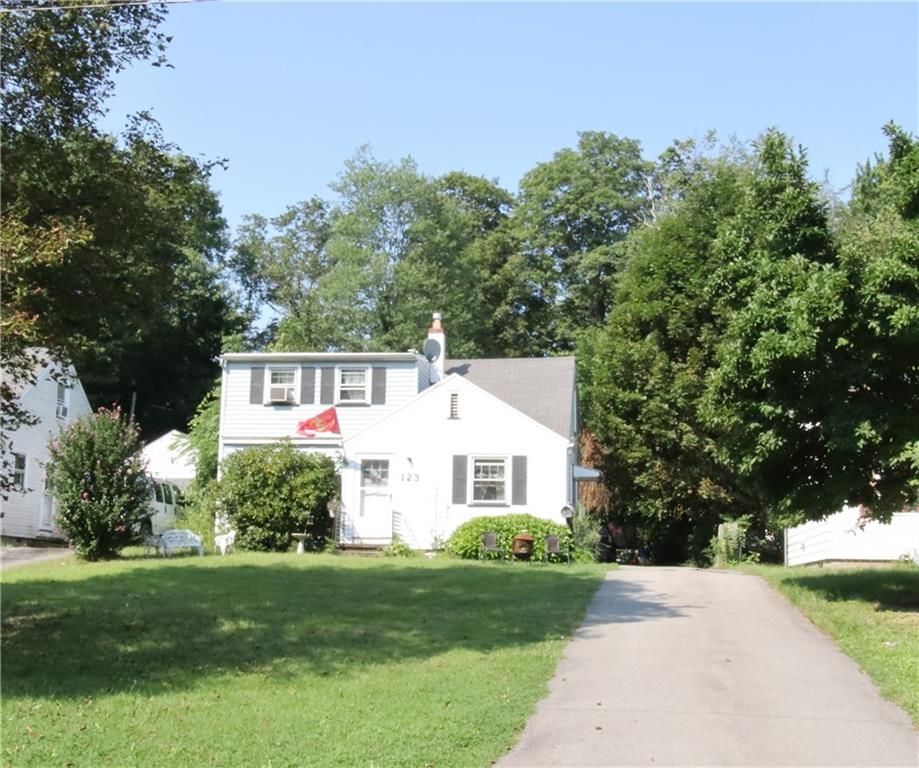 123 Glenbrook Rd, Rochester, NY 14616