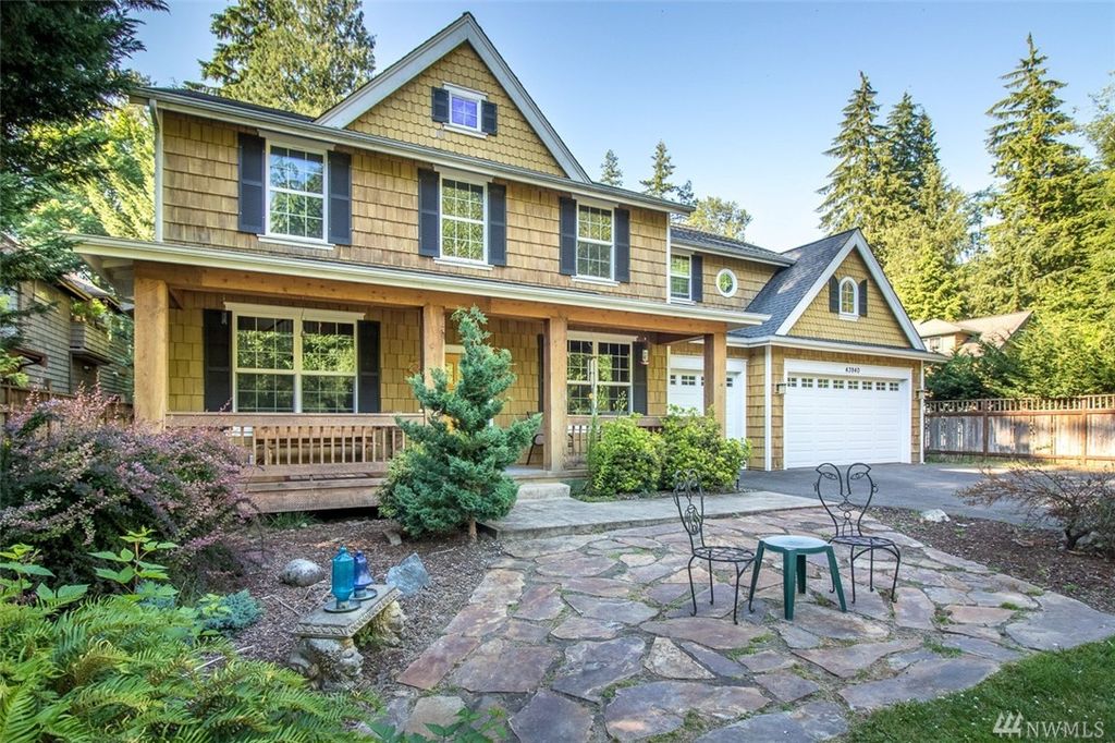 43940 SE 80th St, North Bend, WA 4 Bed, 4 Bath SingleFamily Home