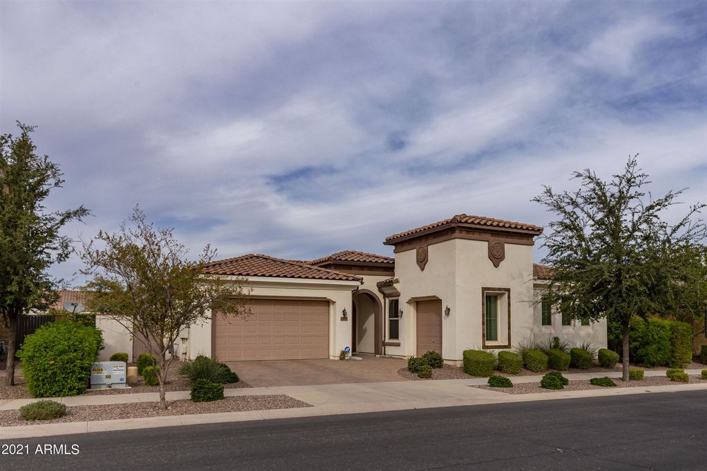 10358 E Radiant Ave, Mesa, AZ 85212