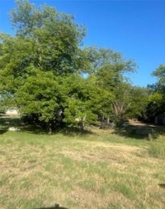 801 W  Avenue B #2, Lampasas, TX 76550