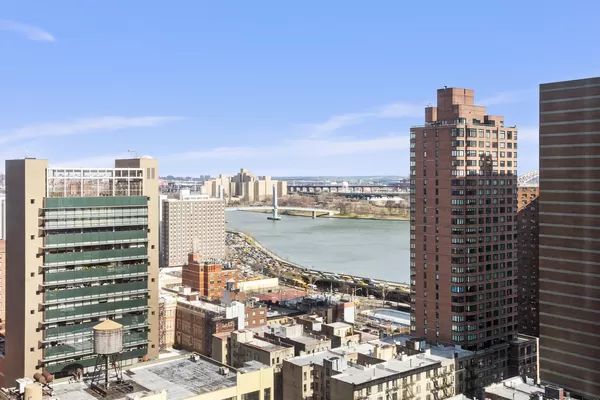 300 E 93rd St #25ABC, New York, NY 10128