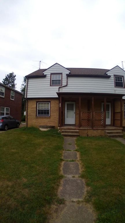 939 Ann St, East Lansing, MI 48823