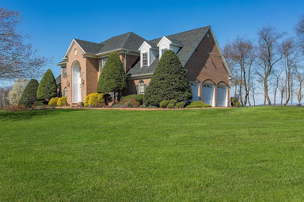 11830 Weller Hill Dr, Monrovia, MD 21770