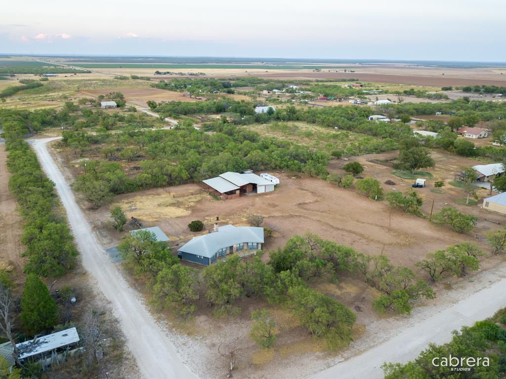 7719 County Road 6002, Millersview, TX 76862