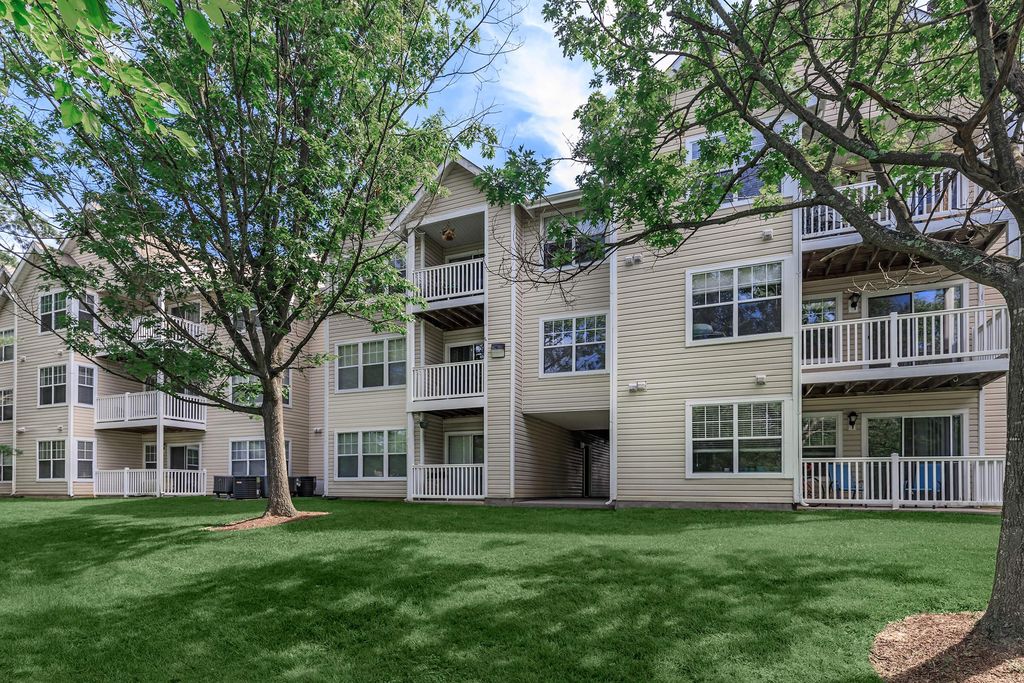 5320 Cedar Ln, Columbia, MD 21044