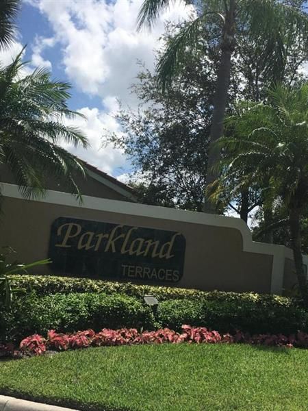 7300 NW 61st Ter, Parkland, FL 33067