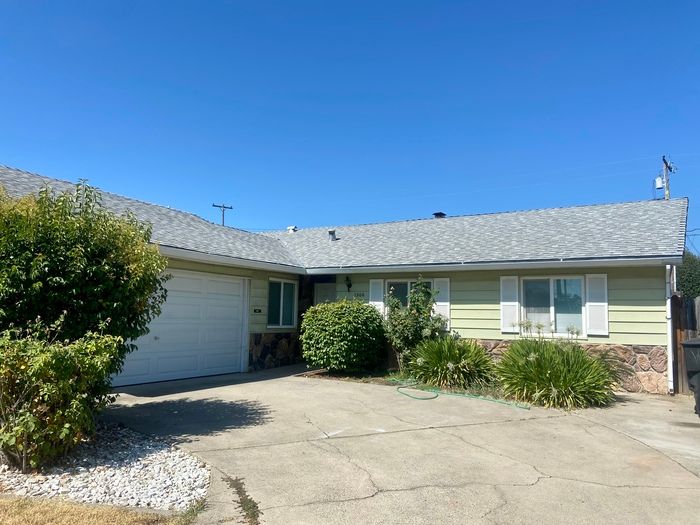 1306 Crestmont Ave, Roseville, CA 95661