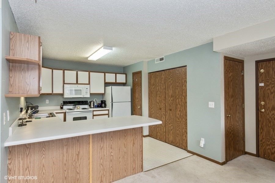 145 S Scott Blvd, Iowa City, IA 52245 2 Bed, 1 Bath Condo MLS