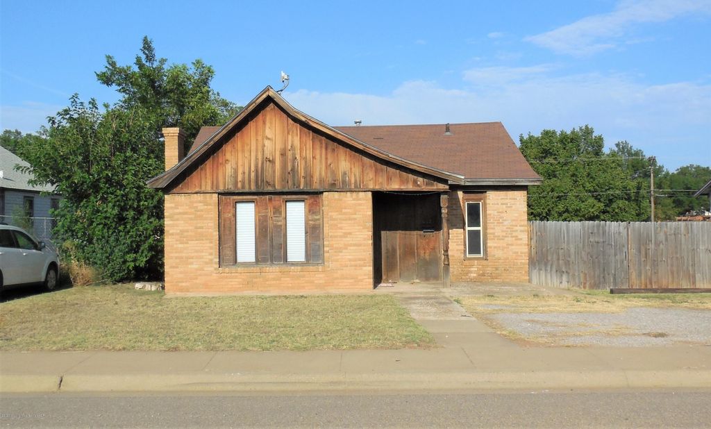612 S Main St, Shamrock, TX 79079 Trulia