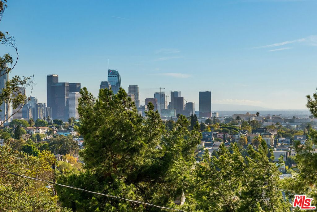 1663 Sargent Ct, Los Angeles, CA 90026