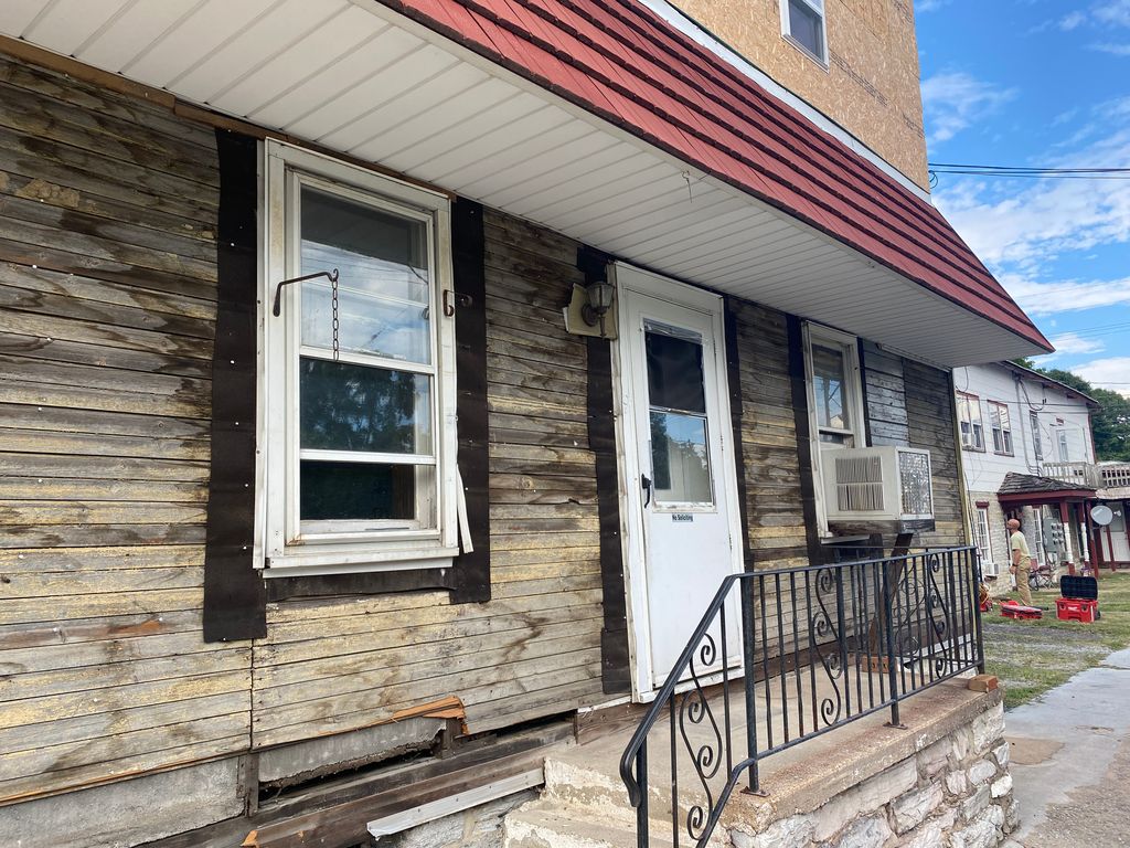 19 E Center Avenue, Myerstown, PA Myerstown, PA Trulia