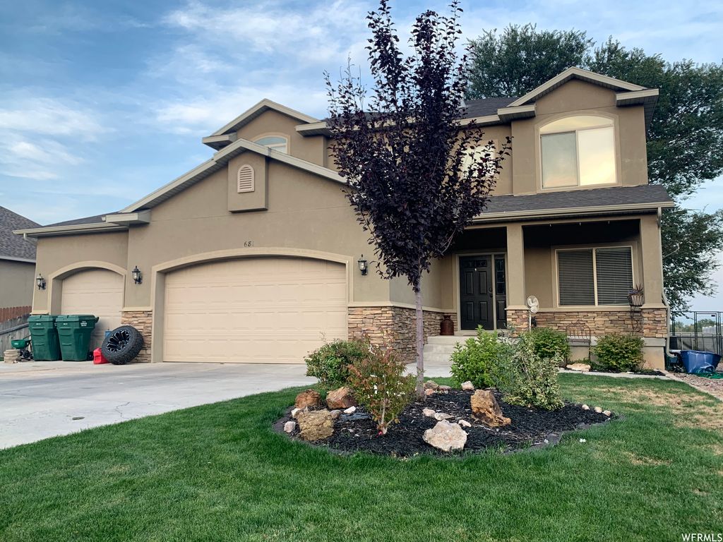 681 S 300 W, Vernal, UT 84078 4 Bed, 3 Bath Single