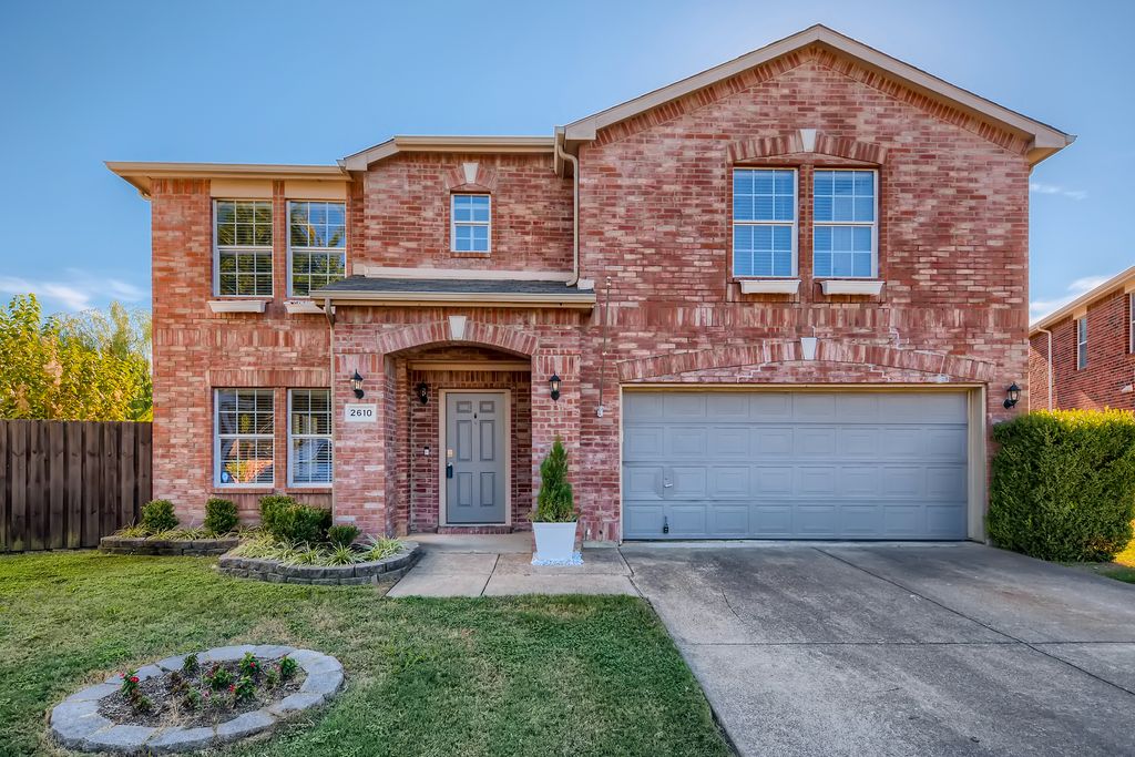 2610 Sumac Leaf Ct, Dallas, TX 75212