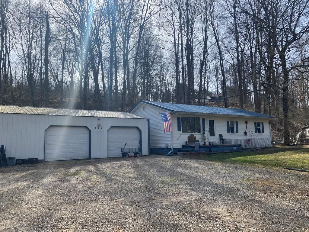932 Trego Creek Rd, Chillicothe, OH 45601