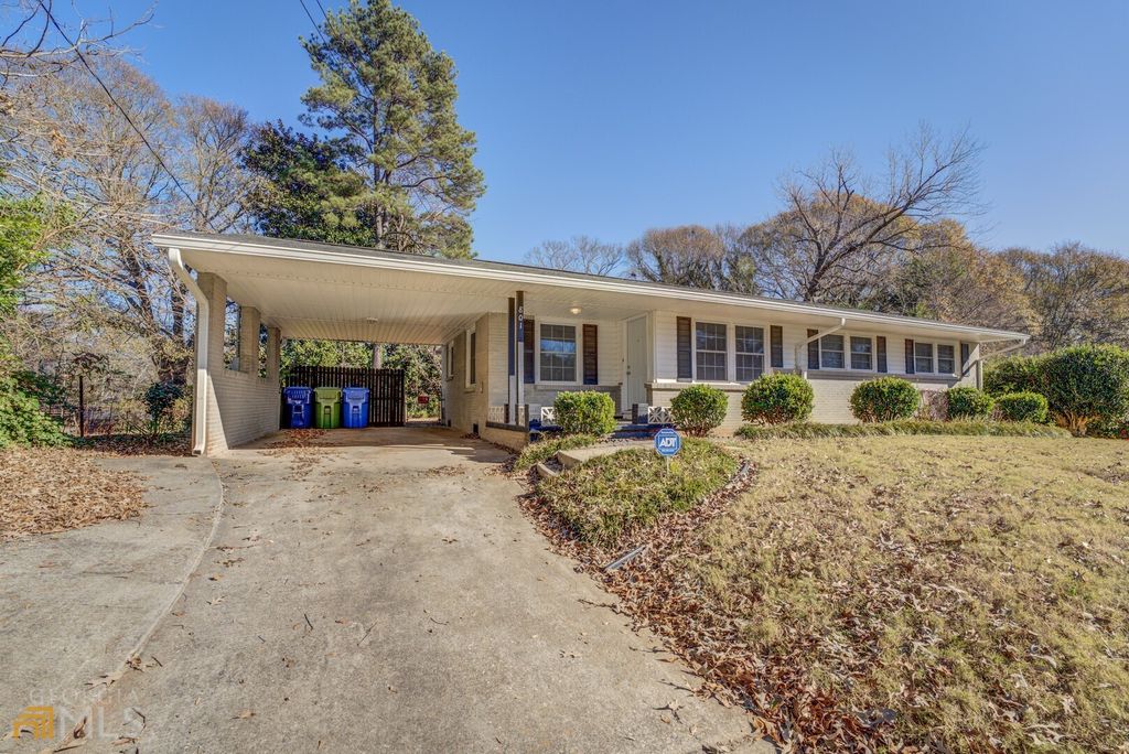 801 Casplan St SW, Atlanta, GA 30310