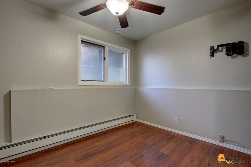 241 W 22nd Ave, Anchorage, AK 99503