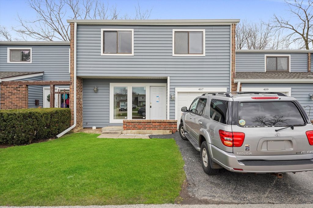 407 Hickory Dr, Wheeling, IL 60090