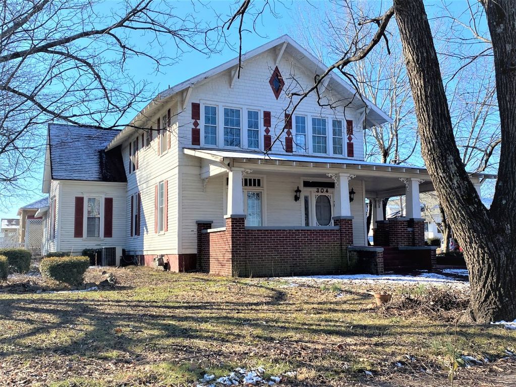 304 Vine St, Dexter, MO 63841 Trulia