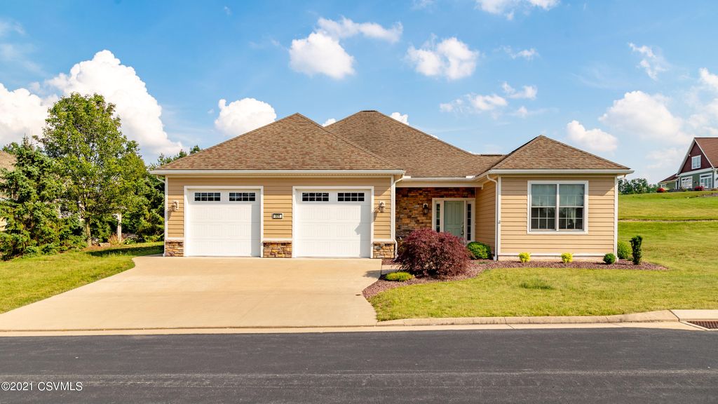 326 Windsor Way, Lewisburg, PA 17837