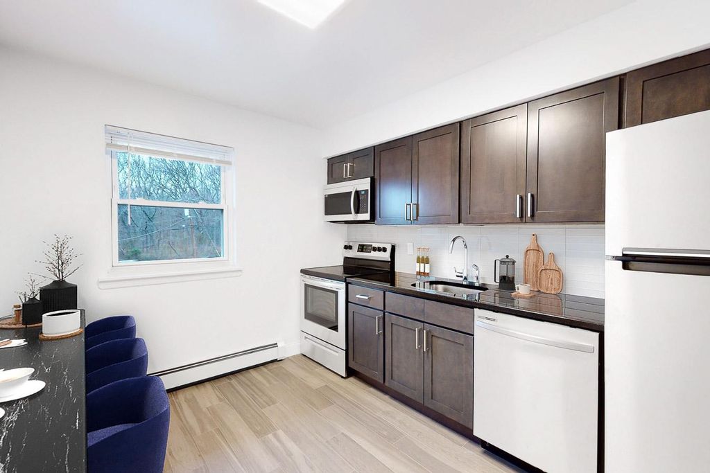 Stratford Apartments Old Bridge, NJ Trulia