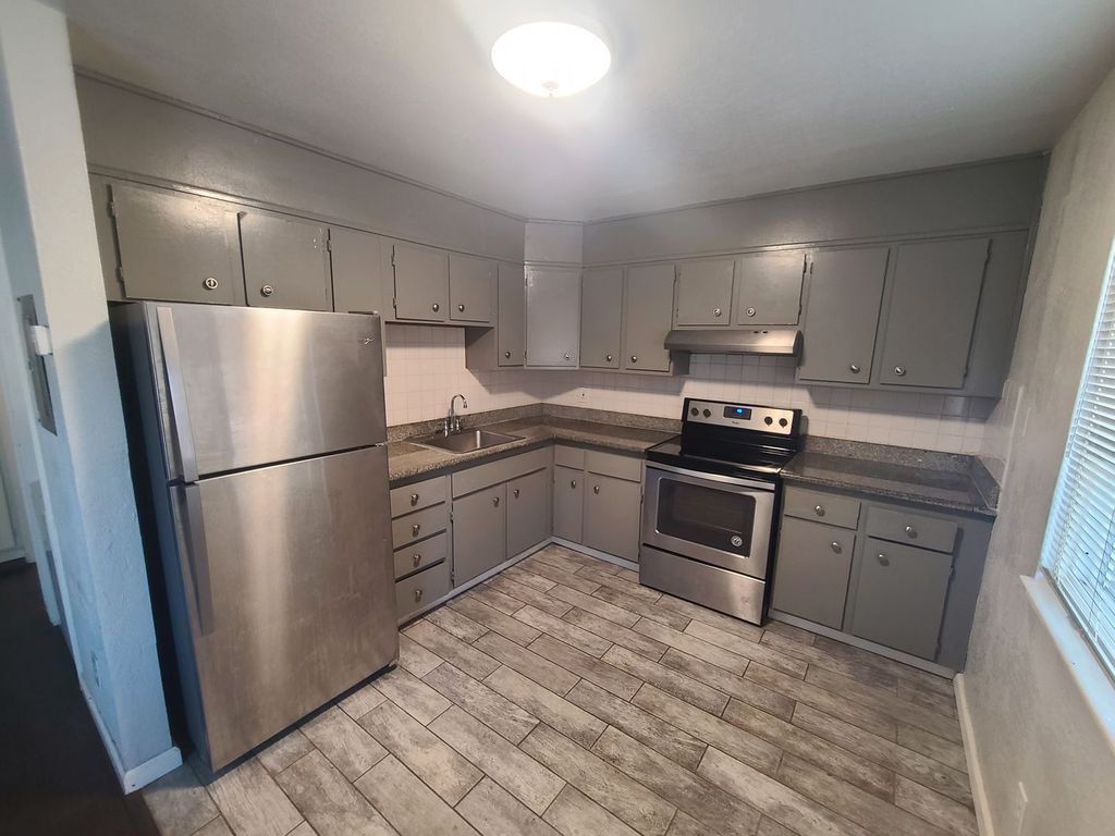 3256 Nicol Ave, Oakland, CA 94602