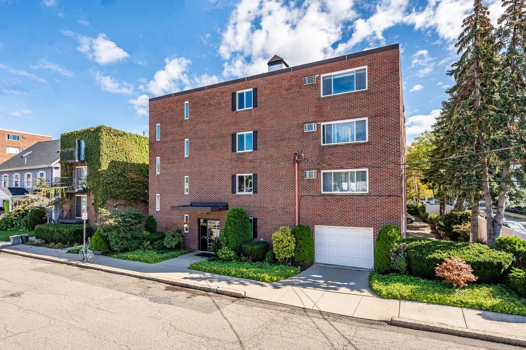 25 Homer Ave  #26, Cambridge, MA 02138