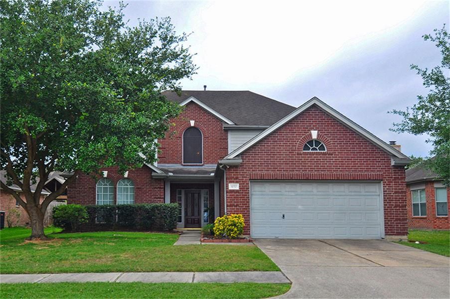 18707 Woodbreeze Dr, Humble, TX 77346