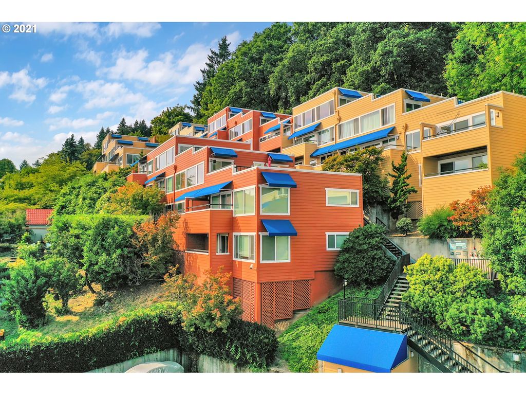 3515 SW Barbur Blvd #Y1, Portland, OR 97239