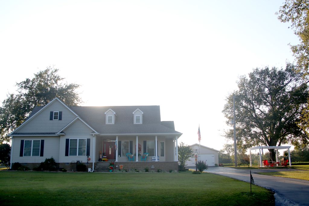 183 State Route 1820 Cunningham KY 3 Bed 3 Bath Single Family Home 183 State Route 1820 Cunningham KY 3 Bed 3 Bath Single Family Home