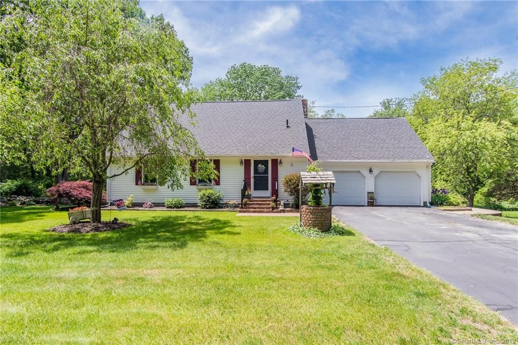 25 Bob White Way, Moosup, CT 06354 Trulia