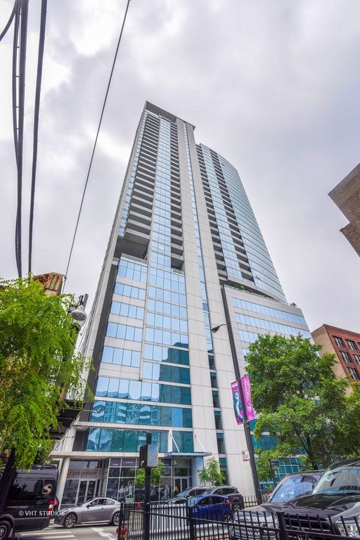 303 W Ohio St #3609, Chicago, IL 60654