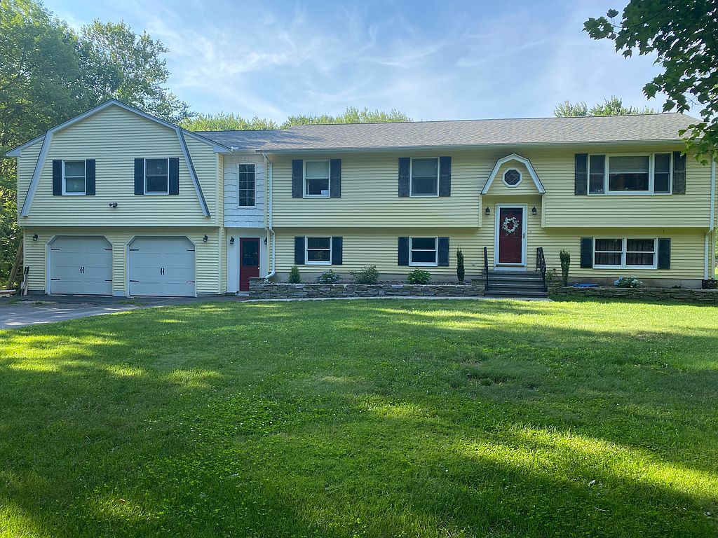 18 Stanavage Rd, Colchester, CT 06415