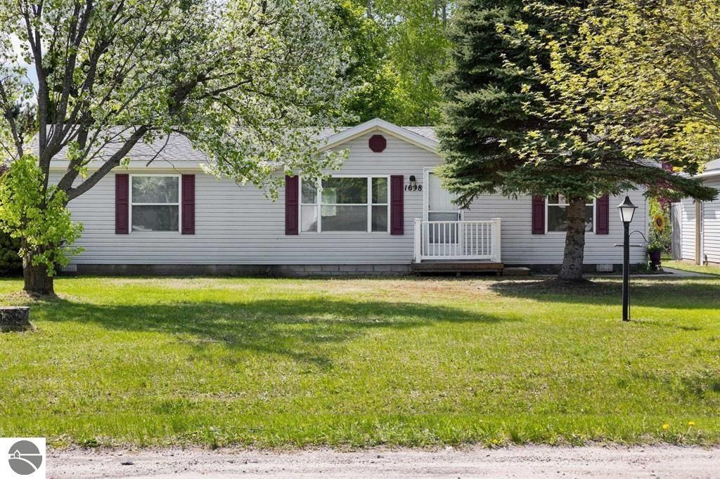 1698 W Brentwood St, Grawn, MI 49637 Trulia