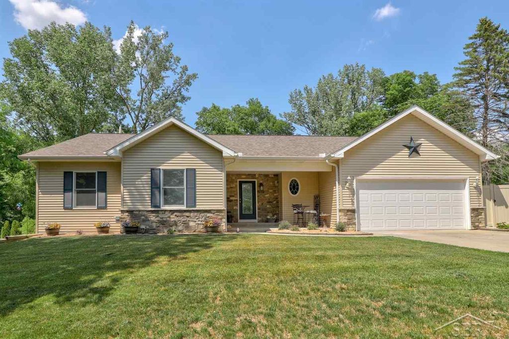12205 E Tuscola Rd, Frankenmuth, MI 48734 Trulia