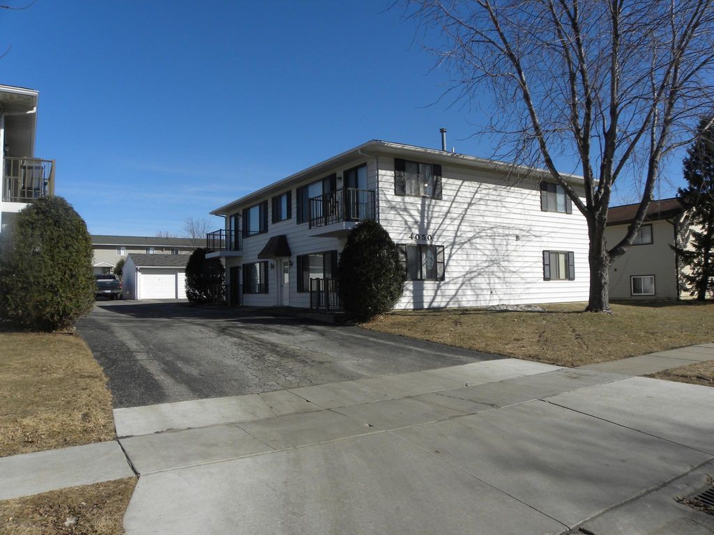 4050 21st Ave SW, Cedar Rapids, IA 52404