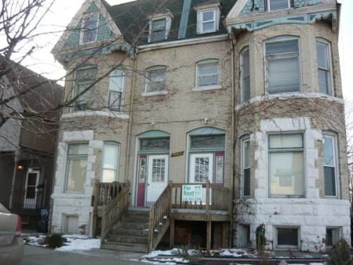 5853 3rd St #7, Detroit, MI 48202