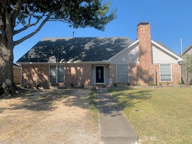 1801 Valcourt Dr, Richardson, TX 75081