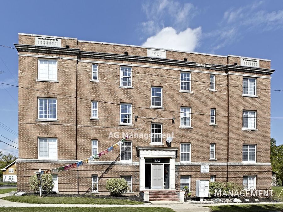152 Washington St #14, Pontiac, MI 48341