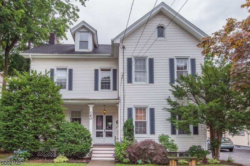 160 Washington St, Bloomfield, NJ 5 Bed, 2 Bath MultiFamily Home
