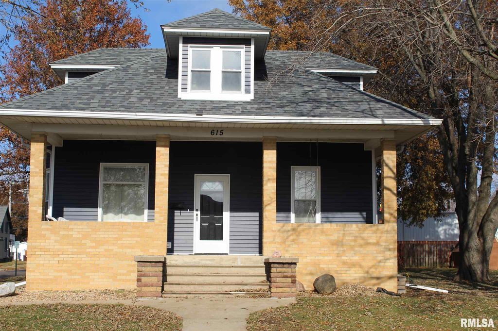 615 E Vernon St, Farmington, IL 61531 Trulia