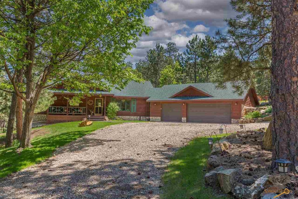 4447 Lofty Pines Rd, Piedmont, SD 57769