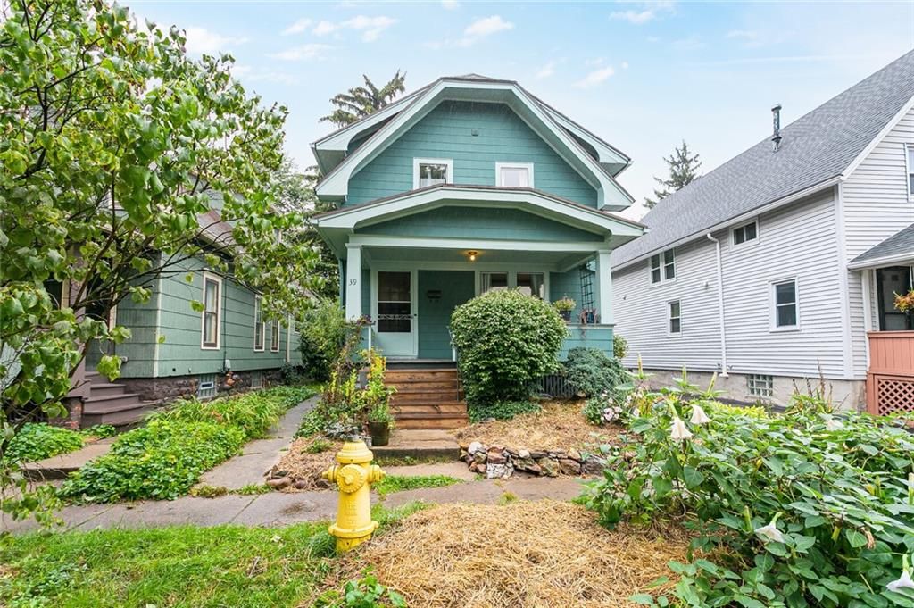 39 Beaufort St, Rochester, NY 14620
