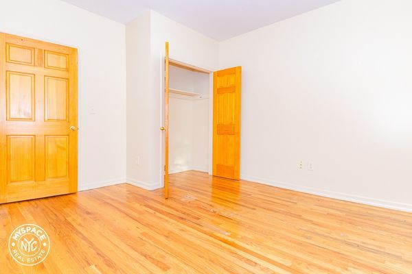 1720 Palmetto St #1Y, Ridgewood, NY 11385